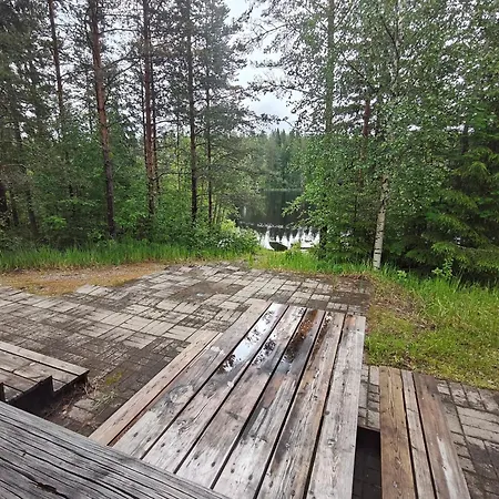 Kalliorinteen Moekit Suvipirtti *