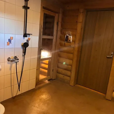 Kalliorinteen Moekit Suvipirtti Chalé