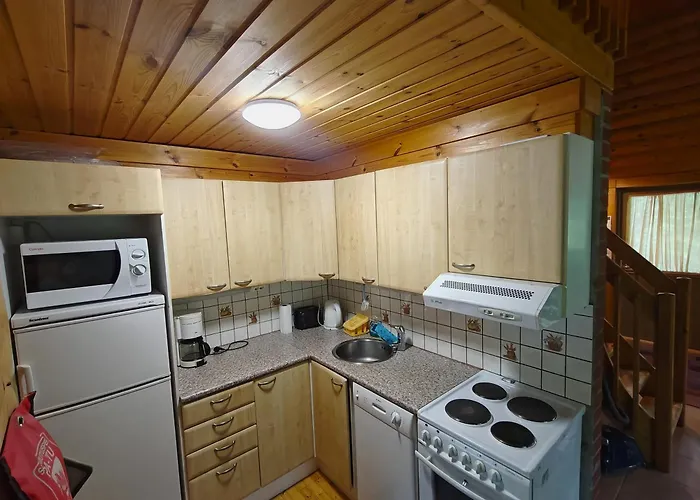 Kalliorinteen Moekit Suvipirtti *